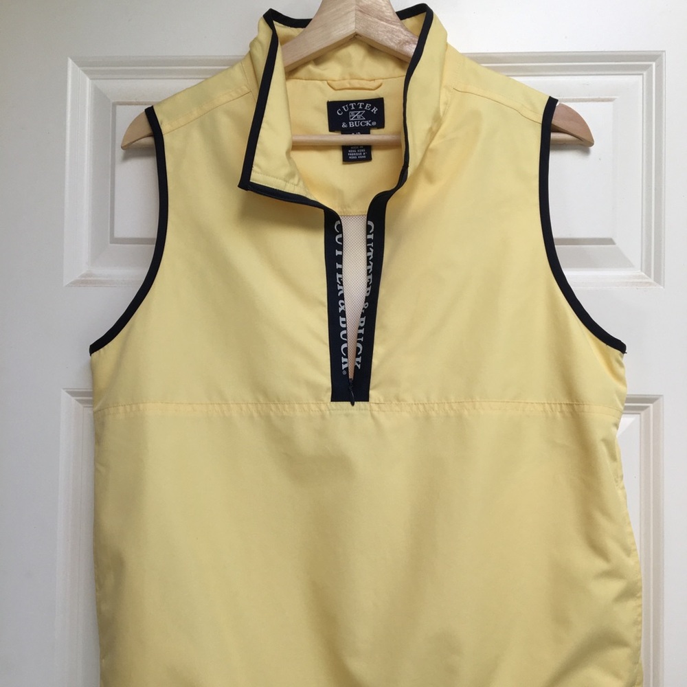 Women’s Cutter & Buck Golf vest